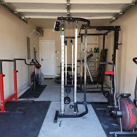 4 - Bed Home With Cali King Bed, 12 Mins To Dtwn アトランタ エクステリア 写真
