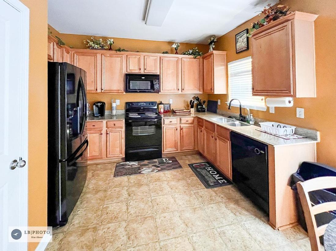 4 - Bed Home With Cali King Bed, 12 Mins To Dtwn アトランタ エクステリア 写真