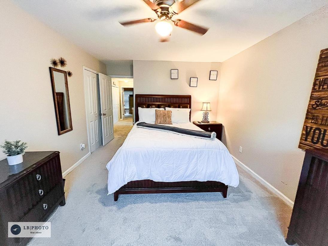 4 - Bed Home With Cali King Bed, 12 Mins To Dtwn アトランタ エクステリア 写真