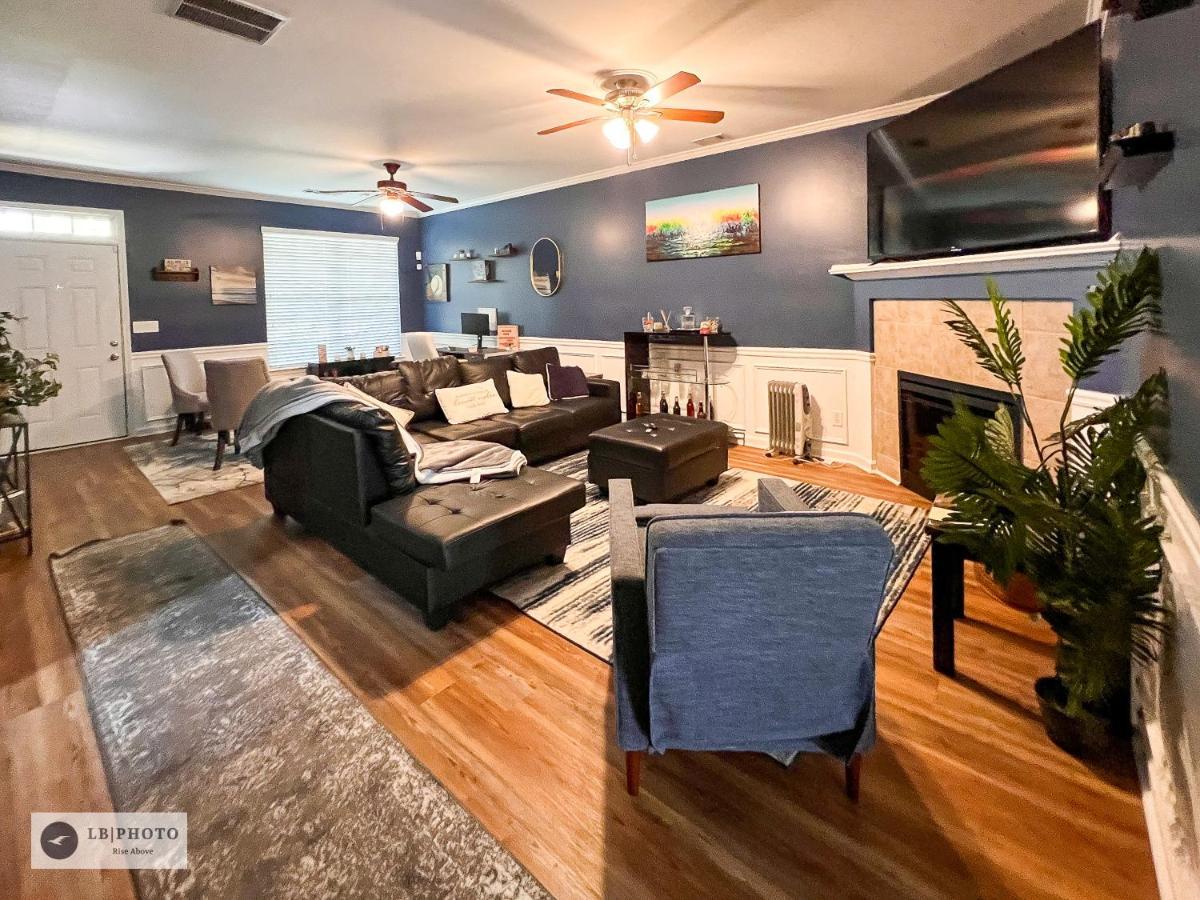 4 - Bed Home With Cali King Bed, 12 Mins To Dtwn アトランタ エクステリア 写真