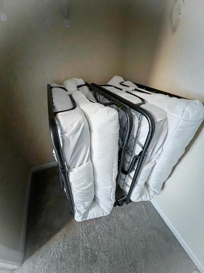 4 - Bed Home With Cali King Bed, 12 Mins To Dtwn アトランタ エクステリア 写真